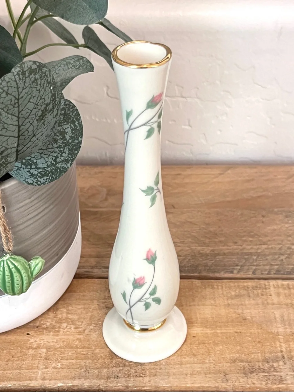 Vintage Lenox Rose Manor Fine Ivory China Bud Vase Gold Trim